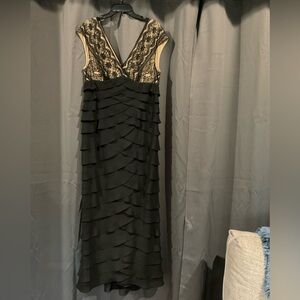 Adrianna Papell - Elegant Black Lace and Ruffle Evening gown.  Size 14